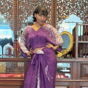 Ivanka Purple & White Lungi Set