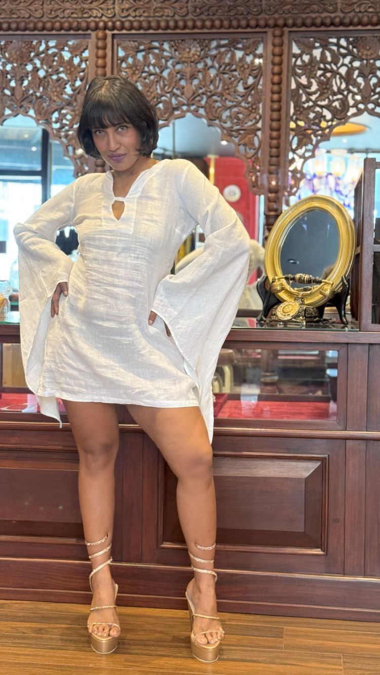 Linen Atelier, Dramatic sleeve dress with lace detailed back - Image 3